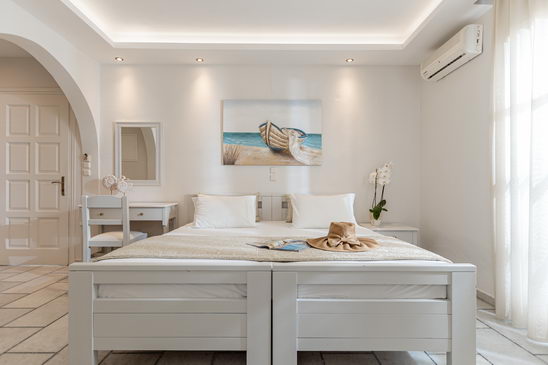 Standard Studio for 2 Adults and 1 Child (up to 10 years old)